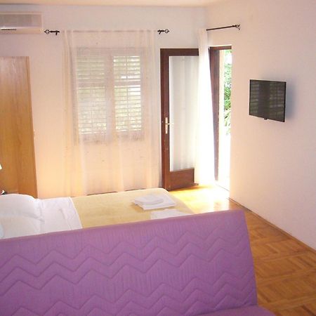Stella Maris Accommodation Klenovica Εξωτερικό φωτογραφία