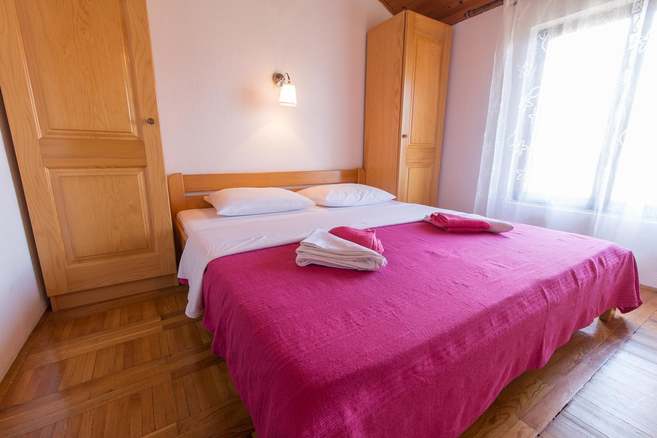 Stella Maris Accommodation Klenovica Εξωτερικό φωτογραφία
